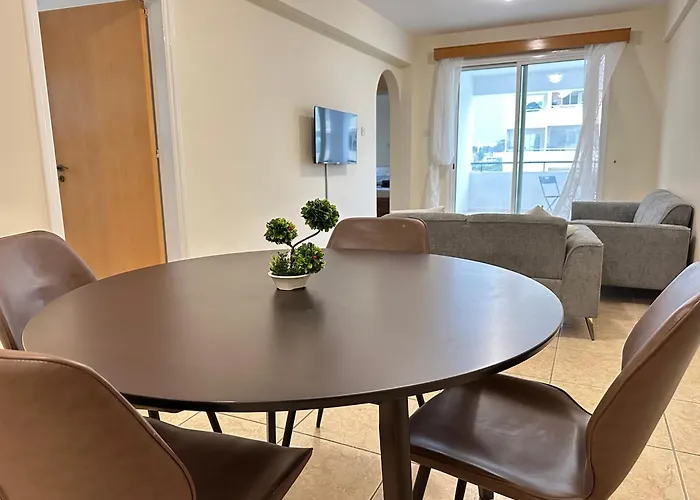 Serenity Sunset - Apartmán Larnaca